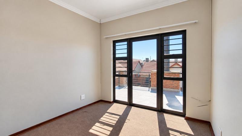 3 Bedroom Property for Sale in Wild Olive Estate Free State